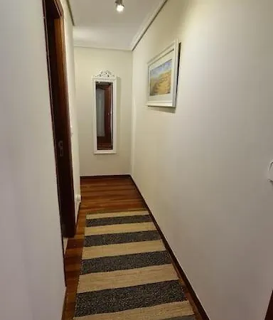 Precioso Piso, Luminoso Y Calido En Santander, Con Parking Gratuito Con Acceso Directo Al Piso * Santander