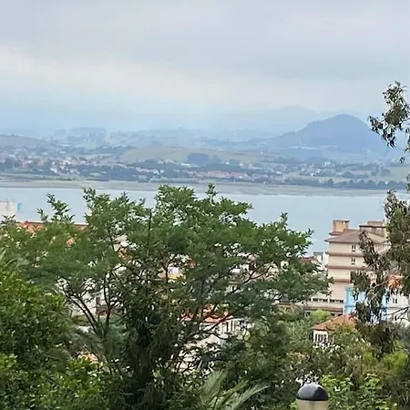 Apartment Precioso Piso, Luminoso Y Calido En Santander, Con Parking Gratuito Con Acceso Directo Al Piso *