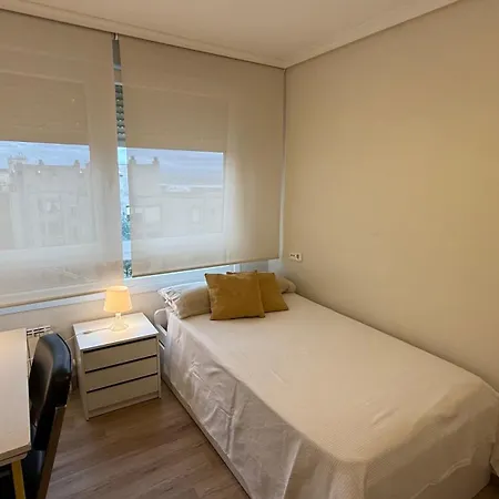 Апартаменты Exclusivo Piso Luminoso Y Calido En Santander, Con Parking Gratuito Y Ascensor Con Acceso Directo Al Сантандер