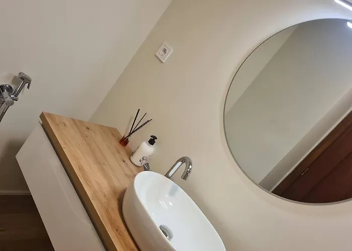 Exclusivo Piso Luminoso Y Calido En Santander, Con Parking Gratuito Y Ascensor Con Acceso Directo Al Apartamento Apartmán Santander