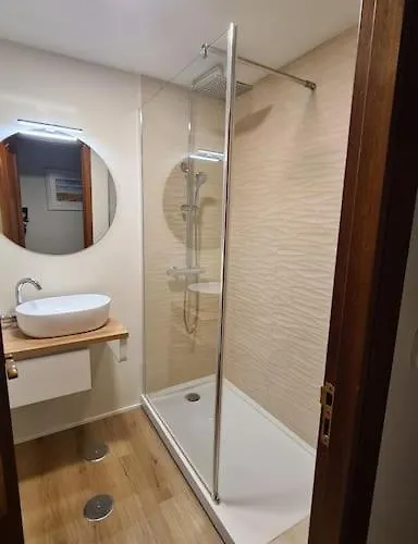 Exclusivo Piso Luminoso Y Calido En Santander, Con Parking Gratuito Y Ascensor Con Acceso Directo Al Apartamento Santander