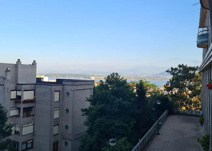 Exclusivo Piso Luminoso Y Calido En Santander, Con Parking Gratuito Y Ascensor Con Acceso Directo Al Apartamento Διαμέρισμα *