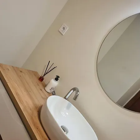 Exclusivo Piso Luminoso Y Cálido En Santander, Con Parking Gratuito Y Ascensor Con Acceso Directo Al Appartamento Santander